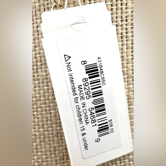 NWT ⚜️💖⚜️ Betsey Johnson Strawberry Rhinestone Bow Necklace - Picture 8 of 11